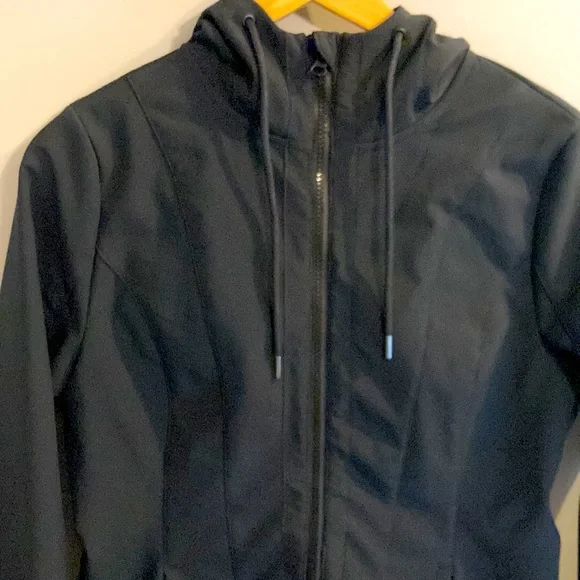 Ladies Eddie Bauer Jacket - Picture 3 of 13